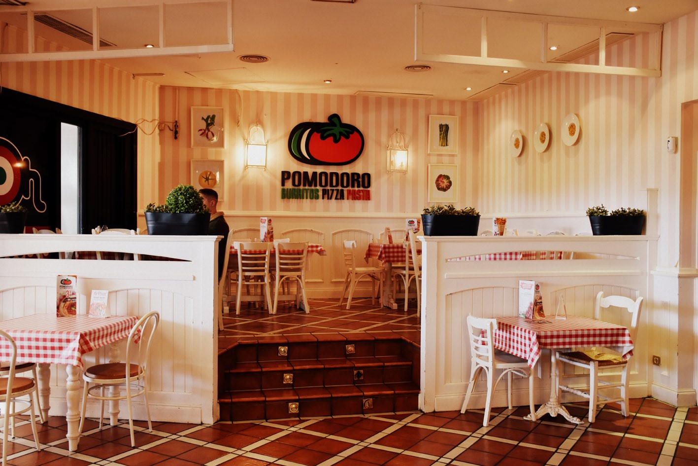 Pomodoro, Amor Italiano Pomodoro, Amor Italiano